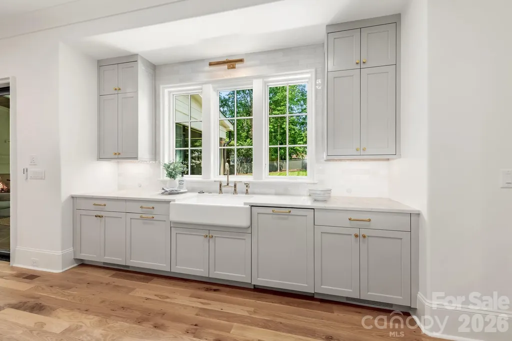 221 Hargett Court Charlotte NC 28211