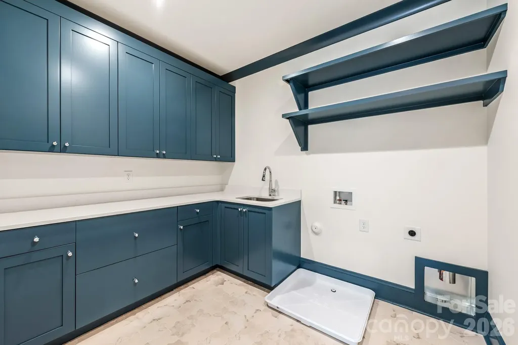221 Hargett Court Charlotte NC 28211