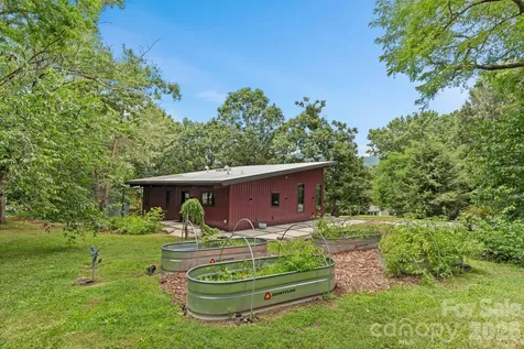 39 Wolf Road Asheville NC 28805