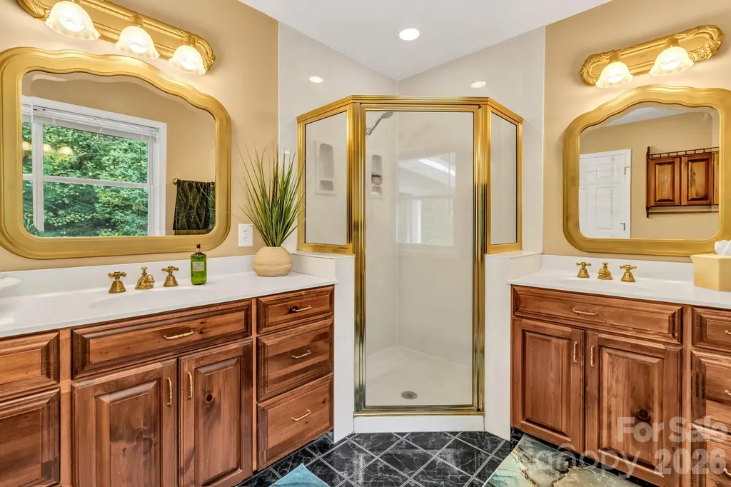 39 Lambert Lane Black Mountain NC 28711