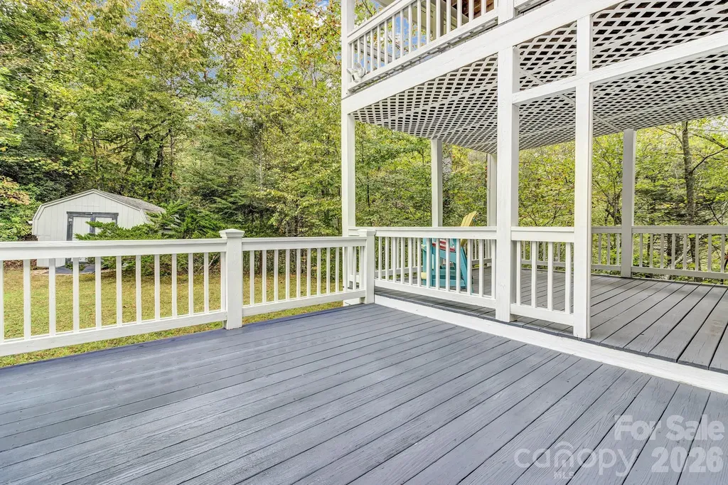 39 Lambert Lane Black Mountain NC 28711