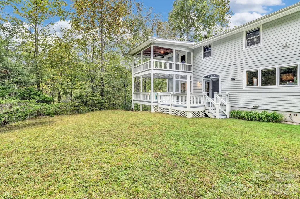 39 Lambert Lane Black Mountain NC 28711