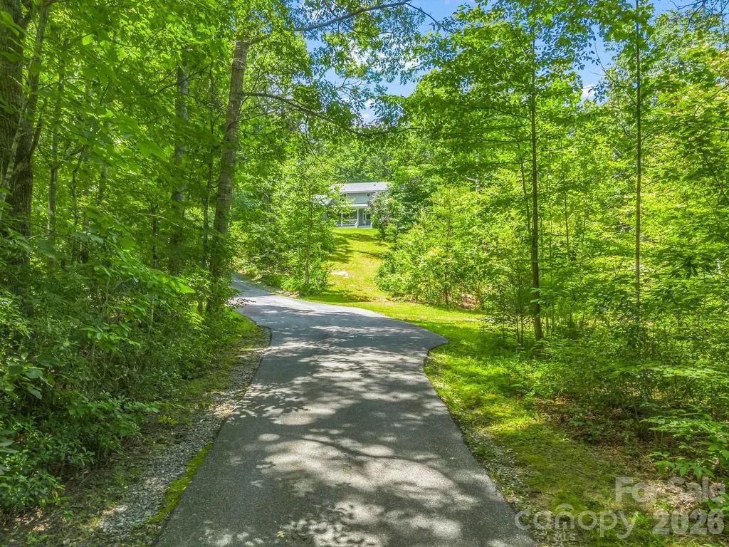 39 Lambert Lane Black Mountain NC 28711