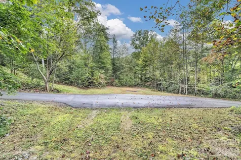 39 Lambert Lane Black Mountain NC 28711