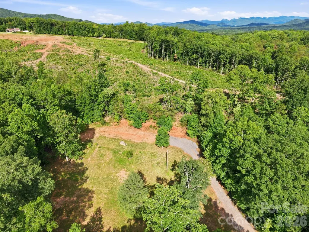187 Wheeler Drive Nebo NC 28761