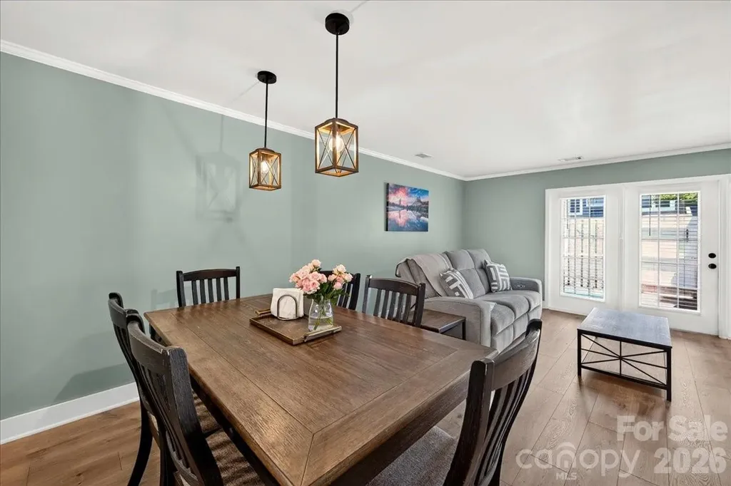8220 Legare Court Charlotte NC 28210