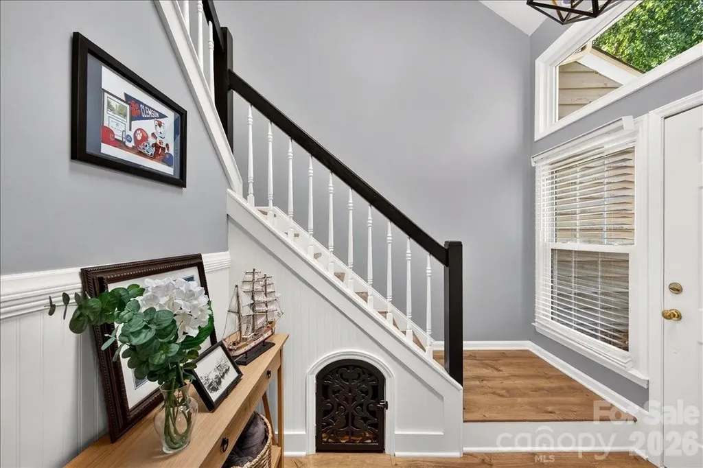 8220 Legare Court Charlotte NC 28210