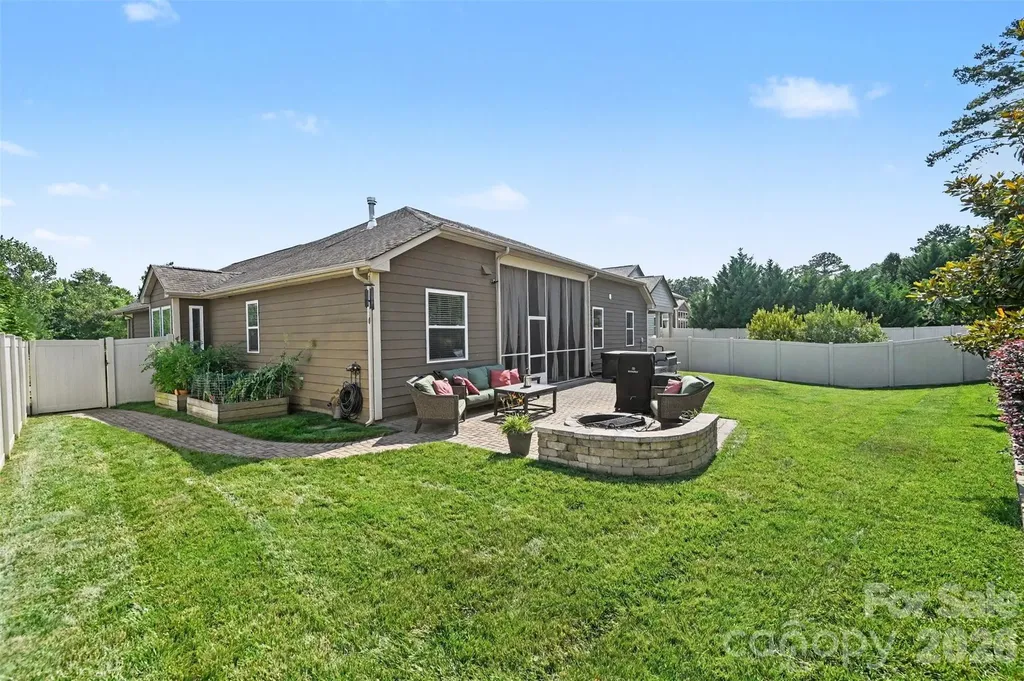 10113 Blackstone Drive Huntersville NC 28078