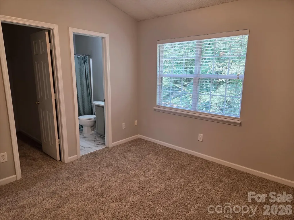 10115 Forest Landing Drive Charlotte NC 28213