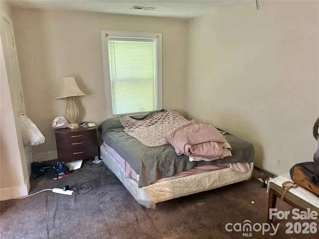 1028 Karendale Avenue Charlotte NC 28208