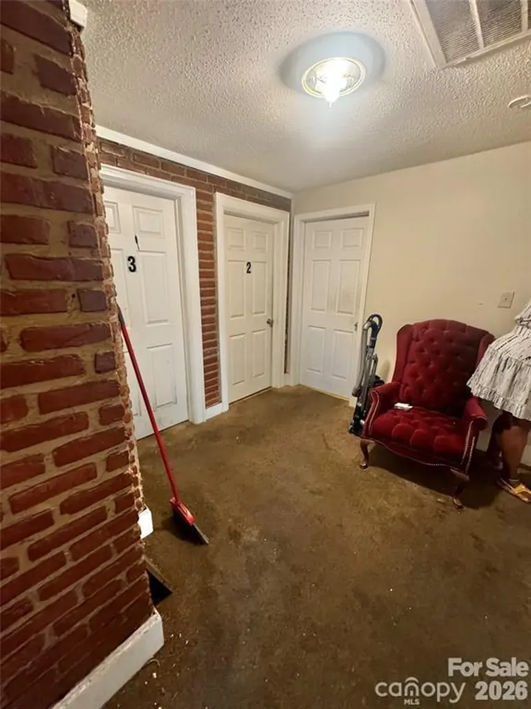 1028 Karendale Avenue Charlotte NC 28208