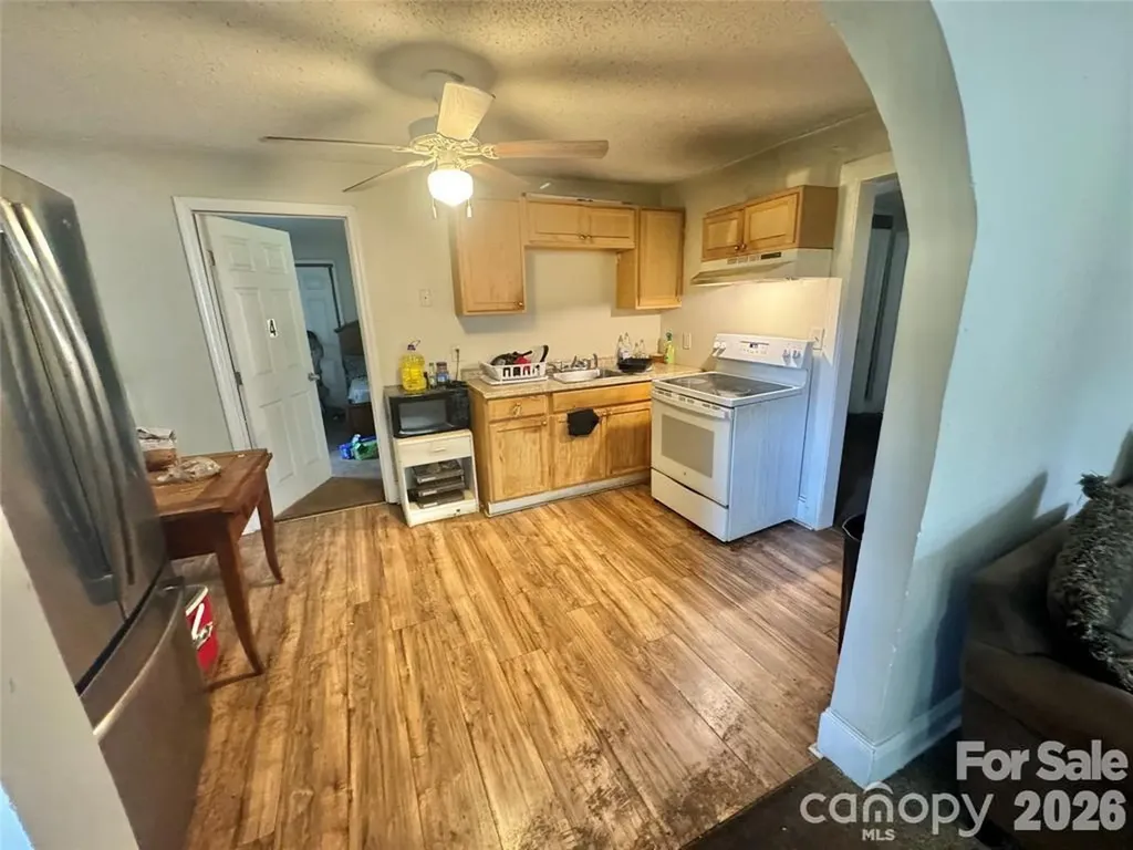 1028 Karendale Avenue Charlotte NC 28208