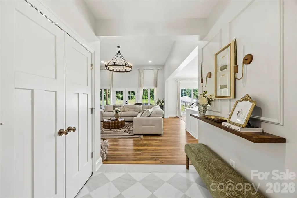 1025 York Road Kings Mountain NC 28086