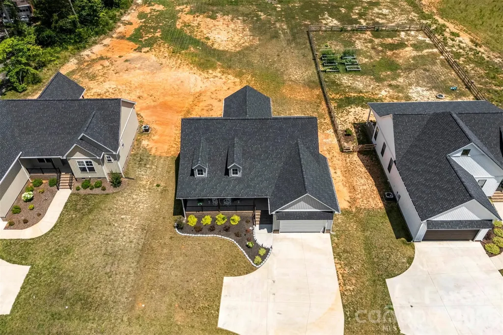 1025 York Road Kings Mountain NC 28086