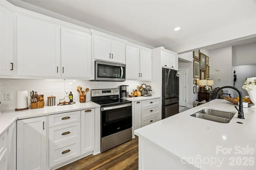 1025 York Road Kings Mountain NC 28086