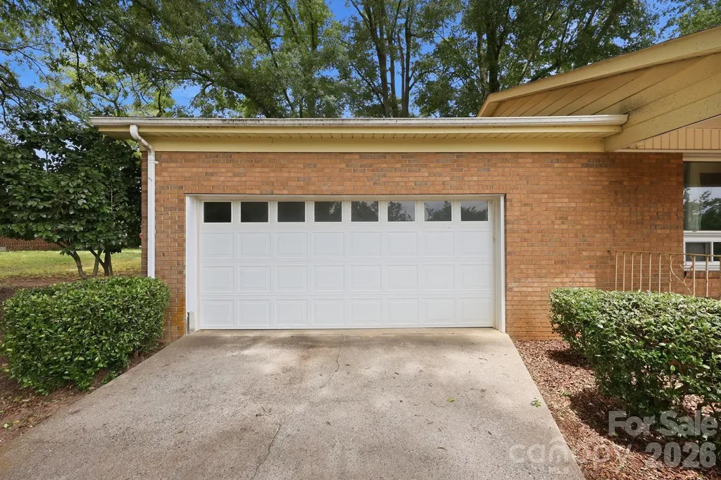 607 Ebenezer Road Kannapolis NC 28083