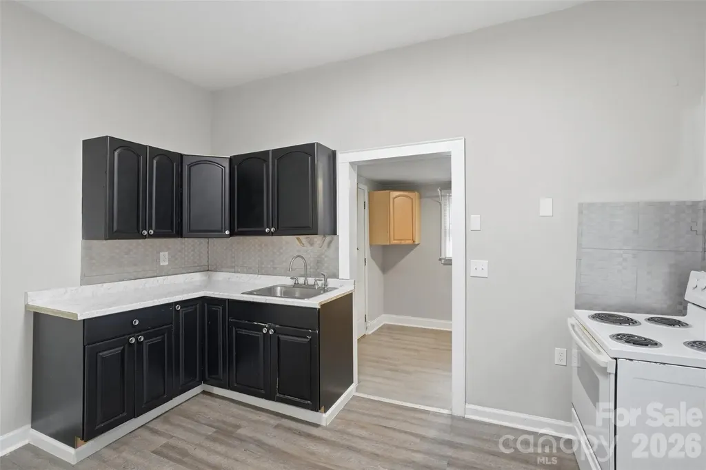 322 Willow Street Gastonia NC 28054