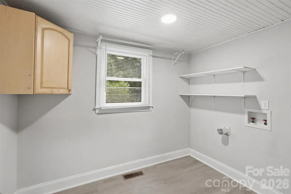 322 Willow Street Gastonia NC 28054