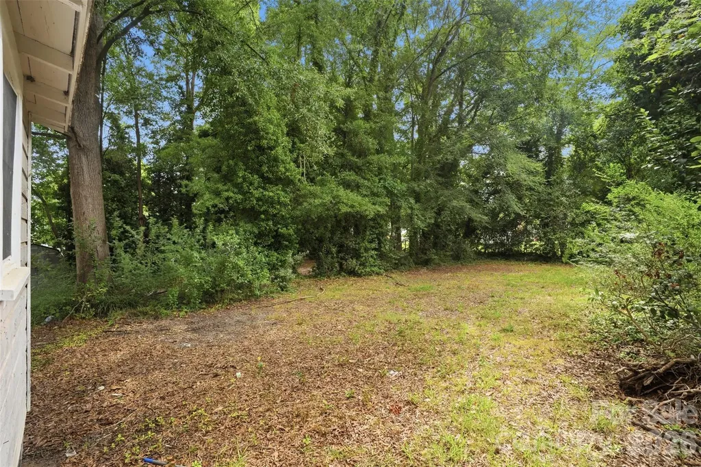 322 Willow Street Gastonia NC 28054