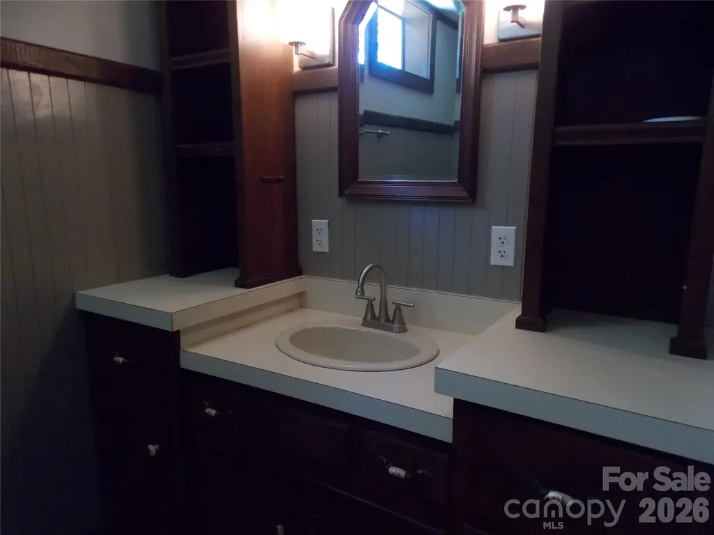 145 Hibriten Mountain Road Lenoir NC 28645