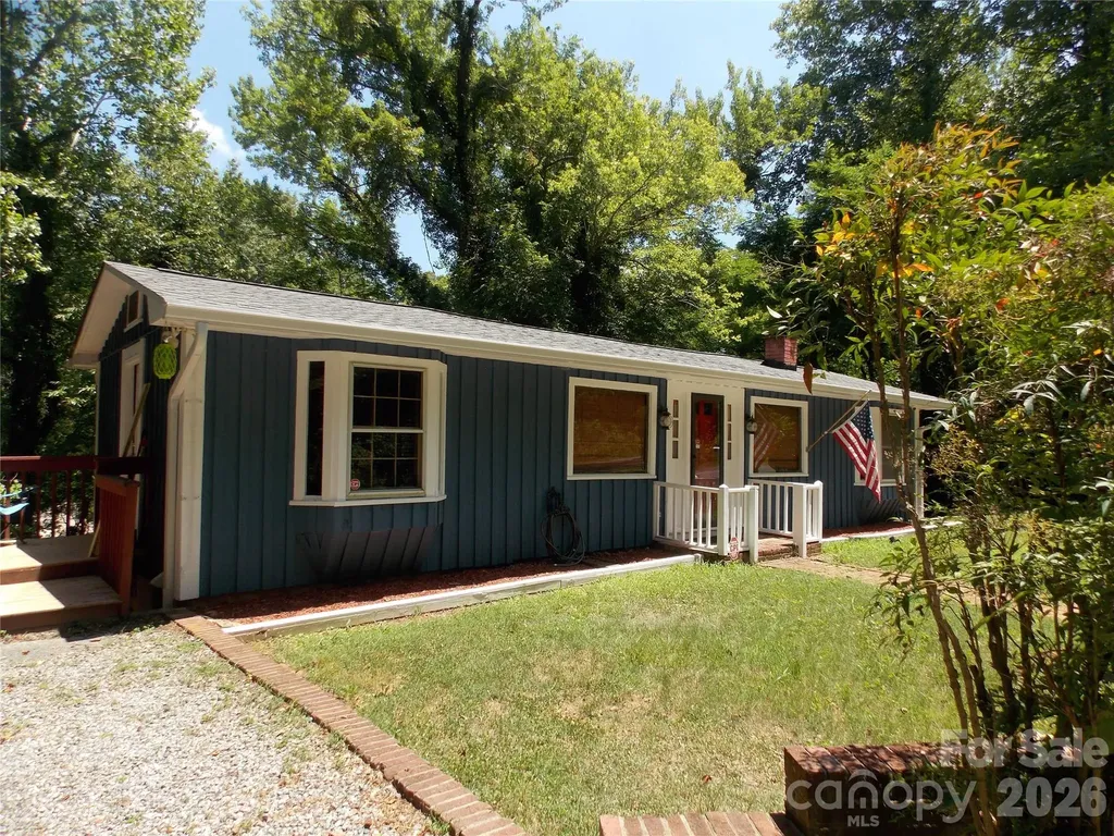 145 Hibriten Mountain Road Lenoir NC 28645