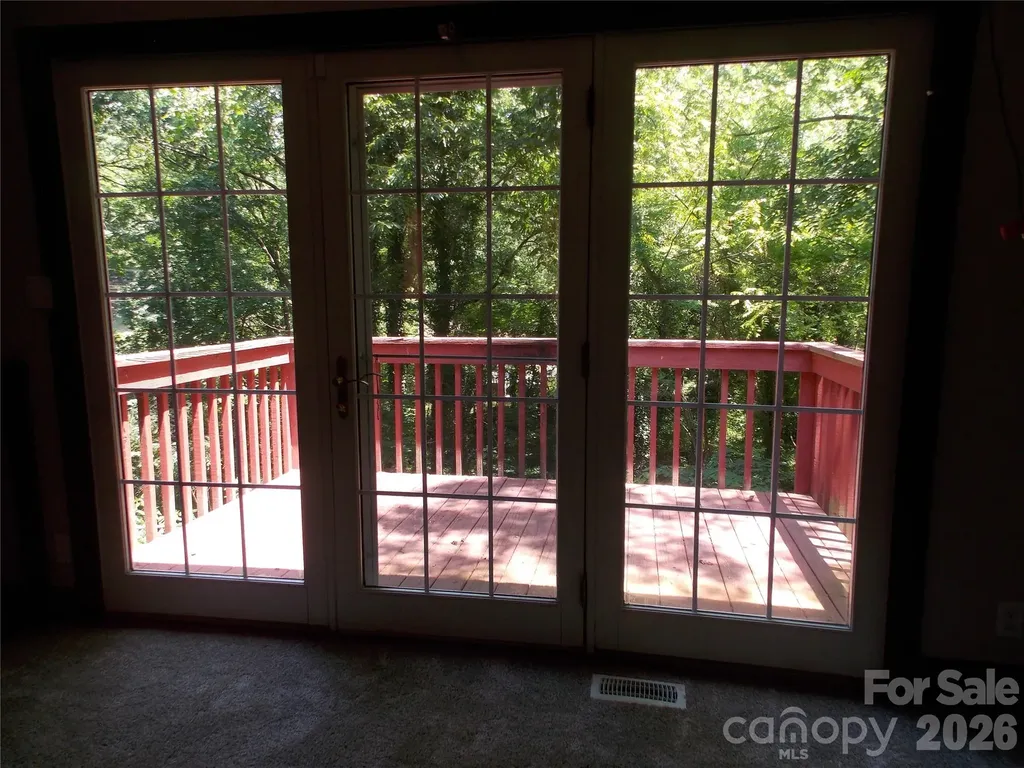 145 Hibriten Mountain Road Lenoir NC 28645