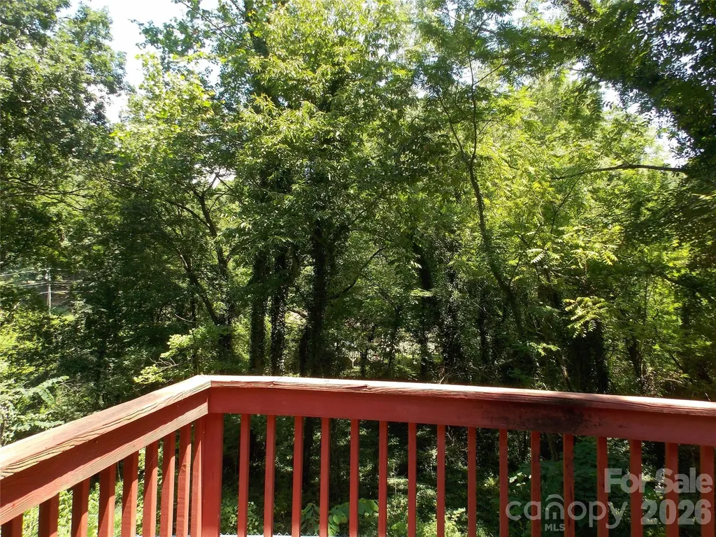 145 Hibriten Mountain Road Lenoir NC 28645