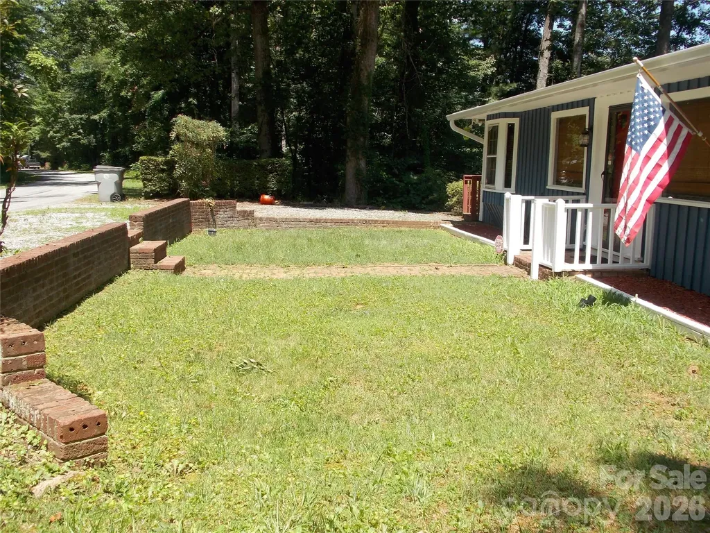 145 Hibriten Mountain Road Lenoir NC 28645