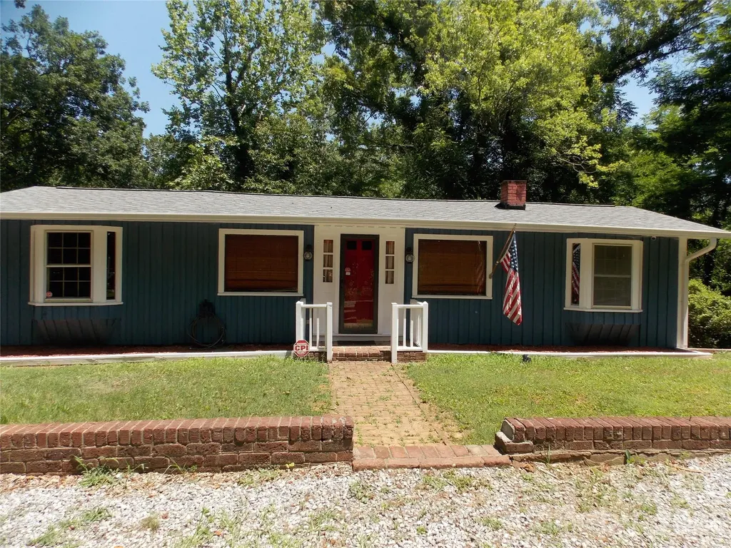 145 Hibriten Mountain Road Lenoir NC 28645