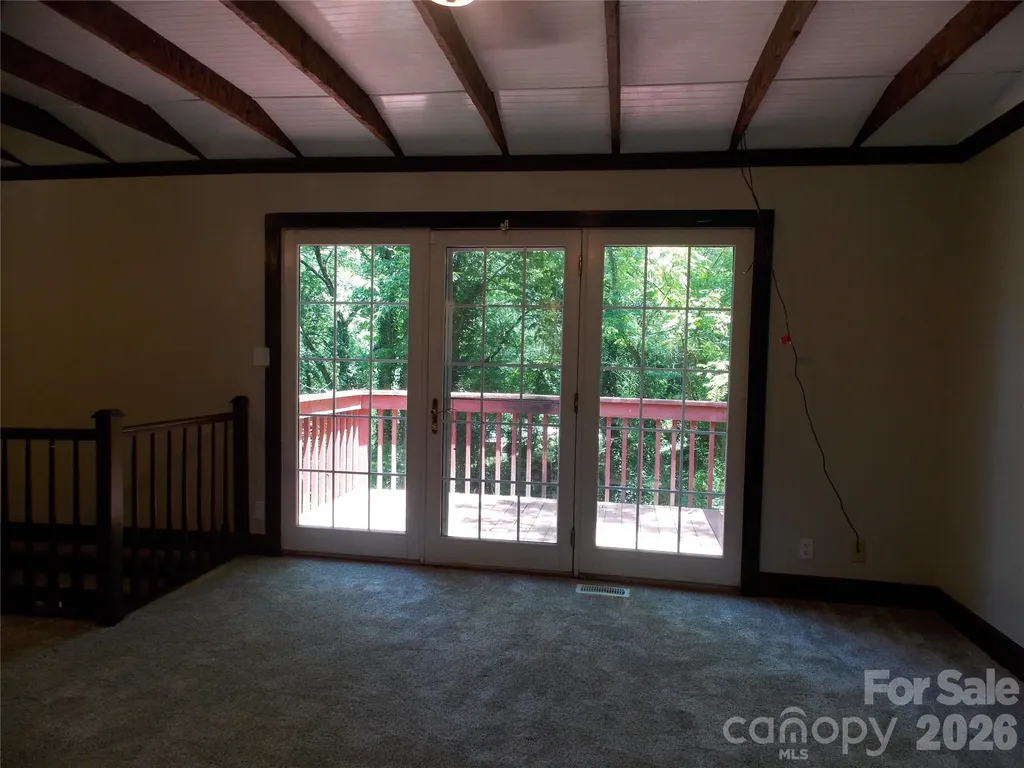 145 Hibriten Mountain Road Lenoir NC 28645