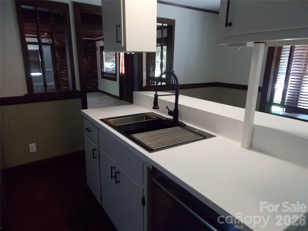145 Hibriten Mountain Road Lenoir NC 28645