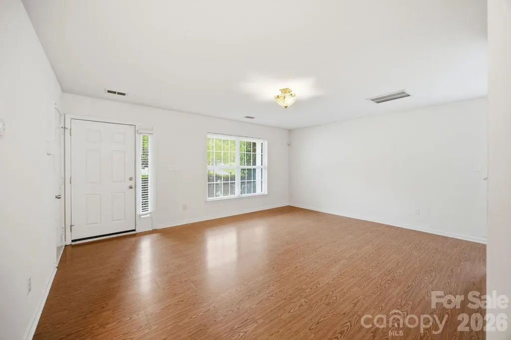 129 Winding Canyon Drive Charlotte NC 28214