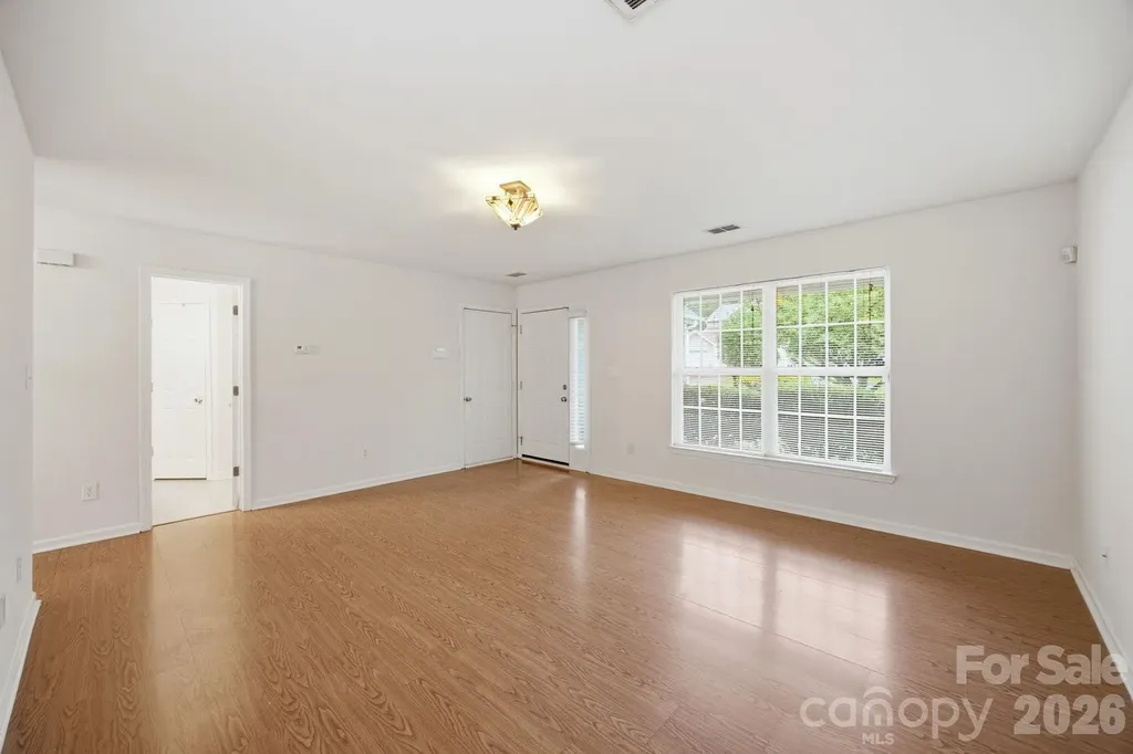 129 Winding Canyon Drive Charlotte NC 28214