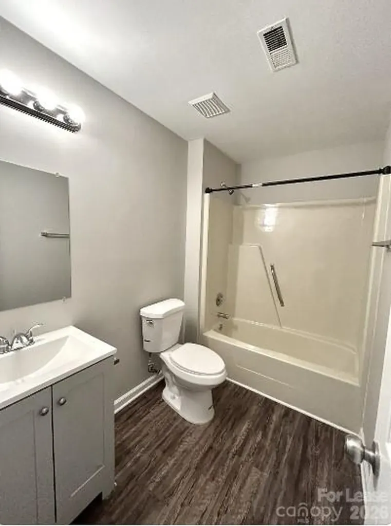 6530 Pineburr Road Charlotte NC 28211