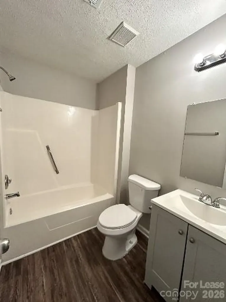6530 Pineburr Road Charlotte NC 28211