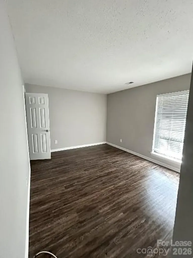 6530 Pineburr Road Charlotte NC 28211