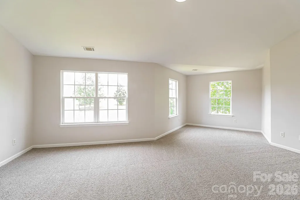 9039 Goldfields Drive Charlotte NC 28227