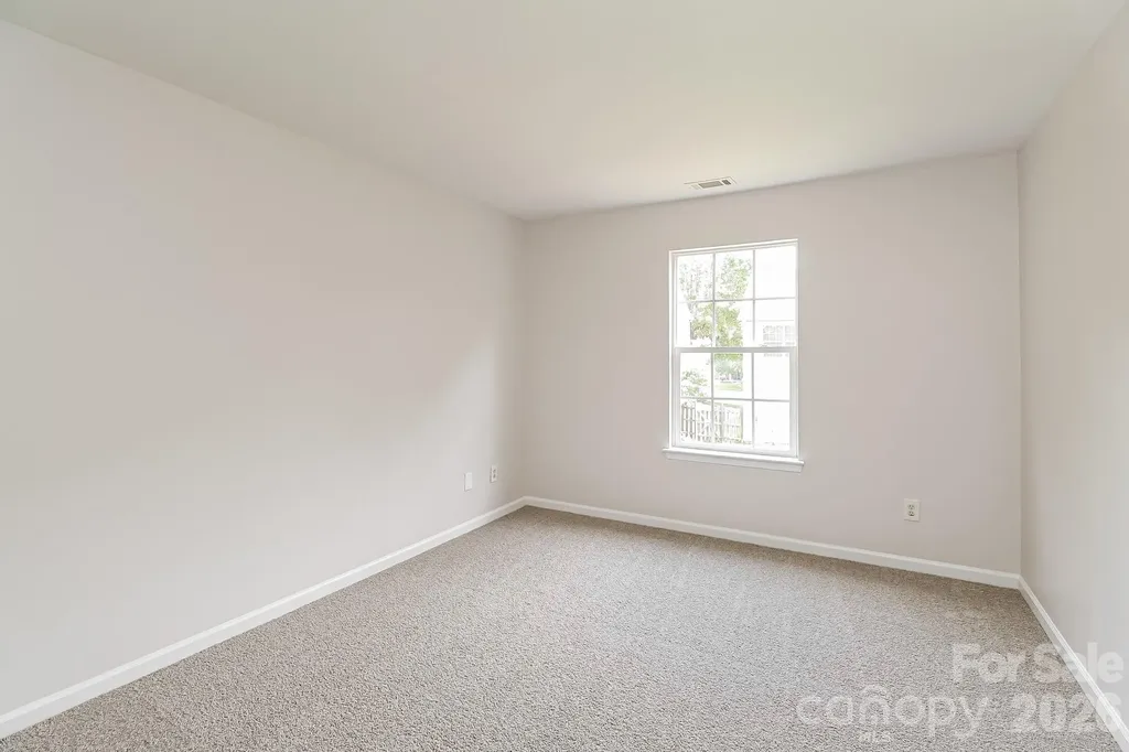 9039 Goldfields Drive Charlotte NC 28227
