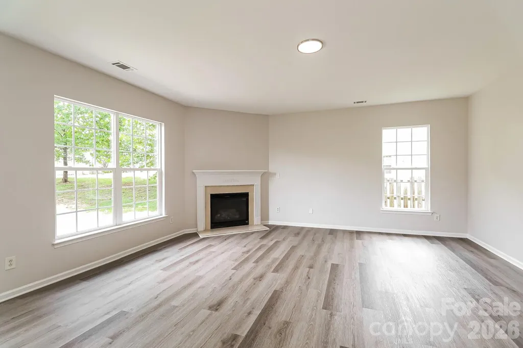 9039 Goldfields Drive Charlotte NC 28227