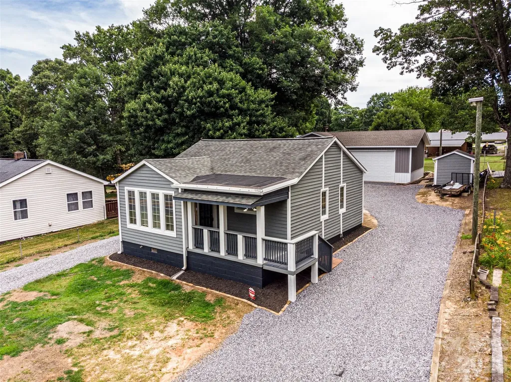 233 Eastside Drive Statesville NC 28625