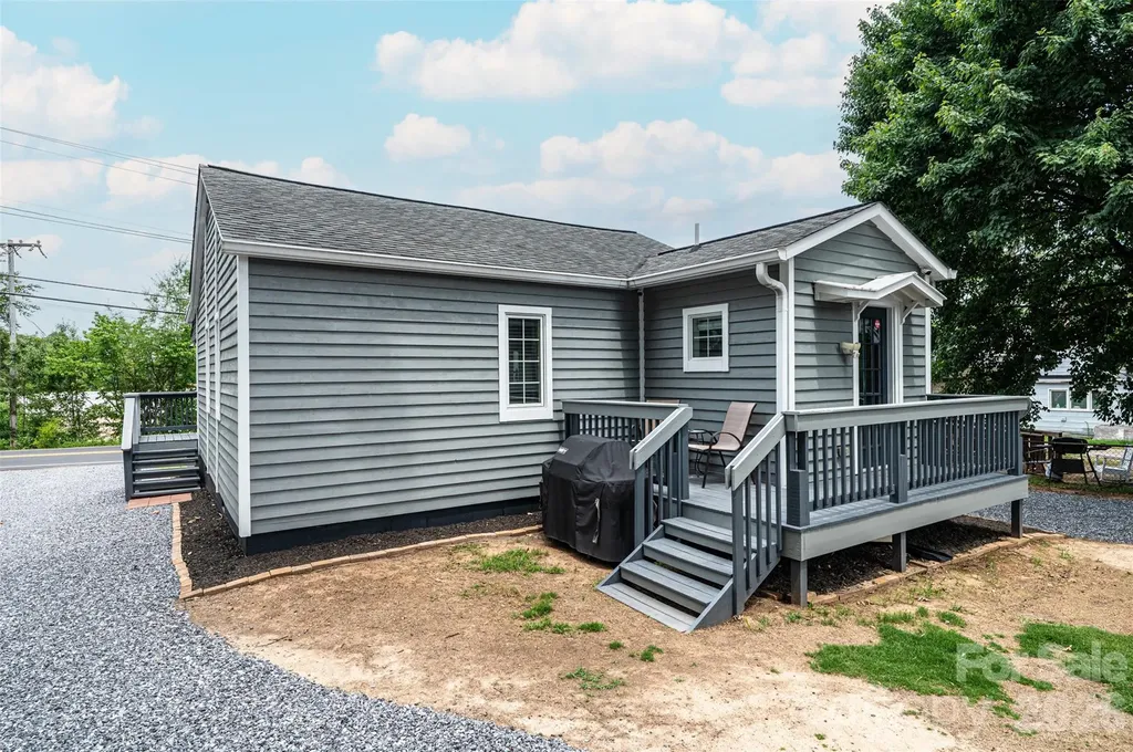 233 Eastside Drive Statesville NC 28625