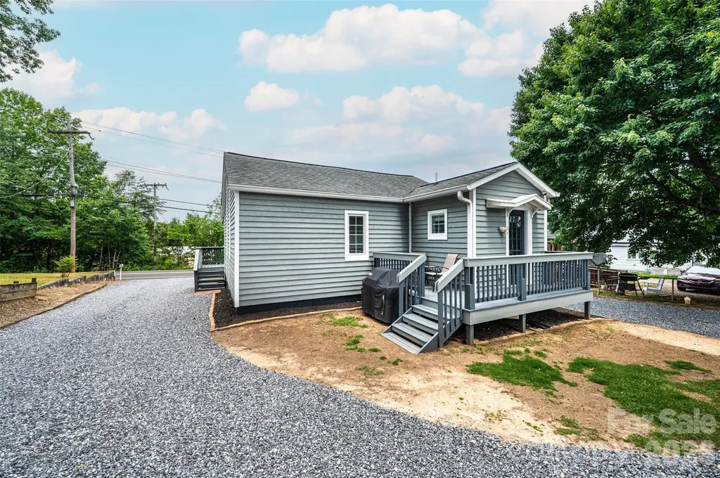 233 Eastside Drive Statesville NC 28625