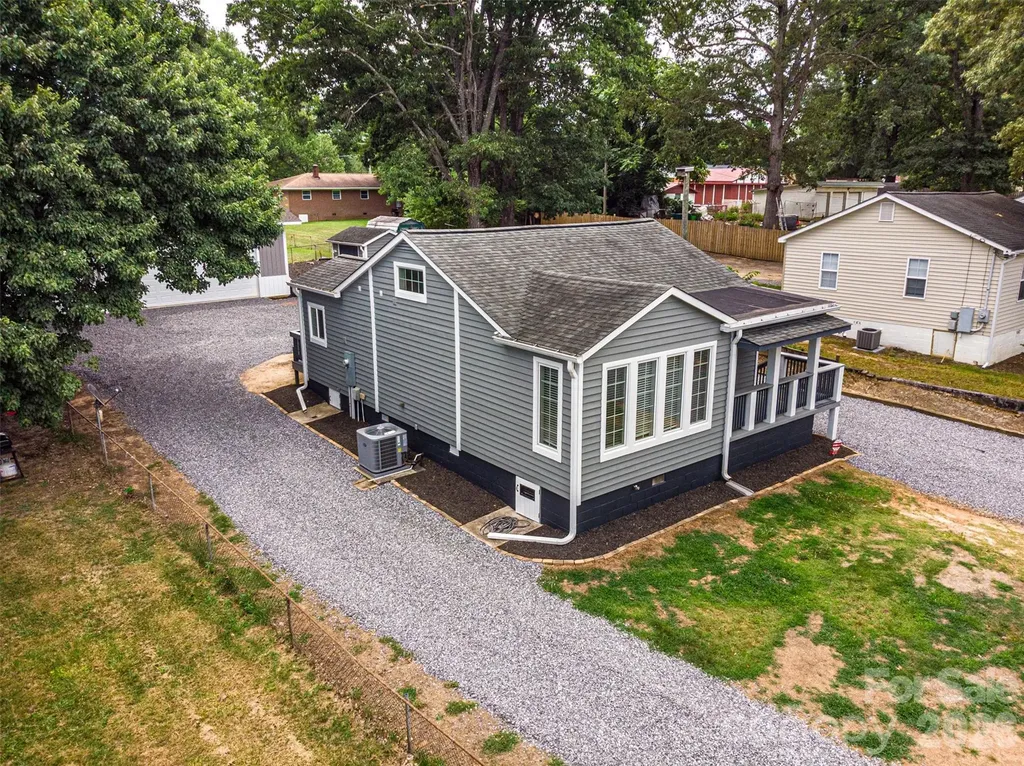 233 Eastside Drive Statesville NC 28625