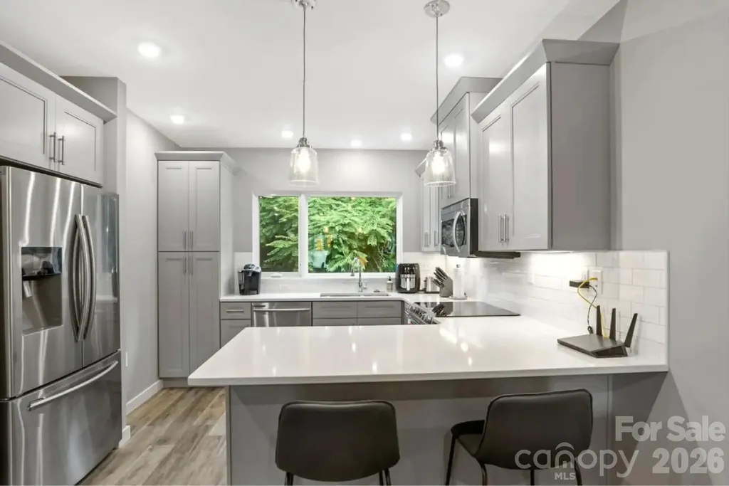 102 Southside Avenue Asheville NC 28801