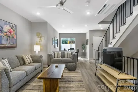 102 Southside Avenue Asheville NC 28801