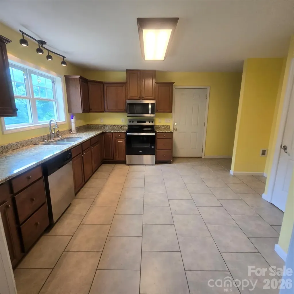 3972 S Nc Hwy 127 Highway Hickory NC 28602