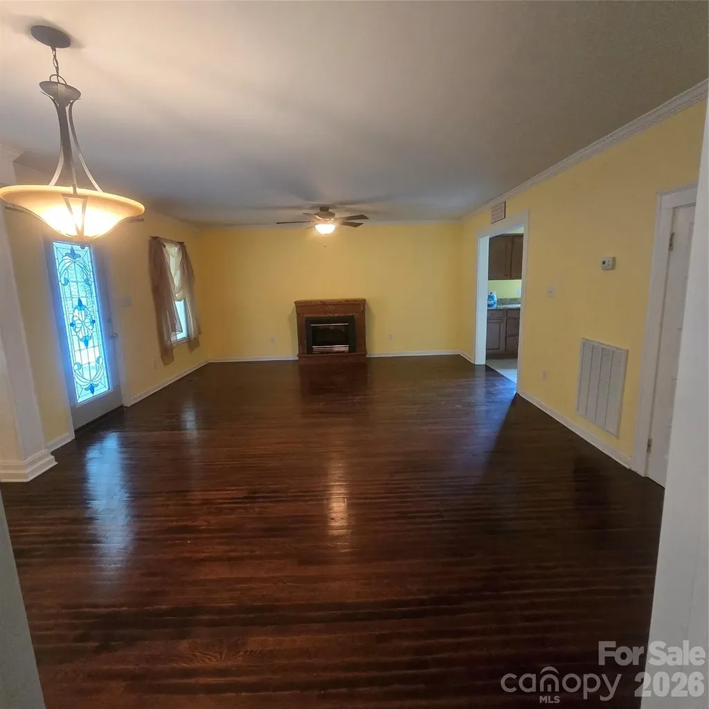 3972 S Nc Hwy 127 Highway Hickory NC 28602