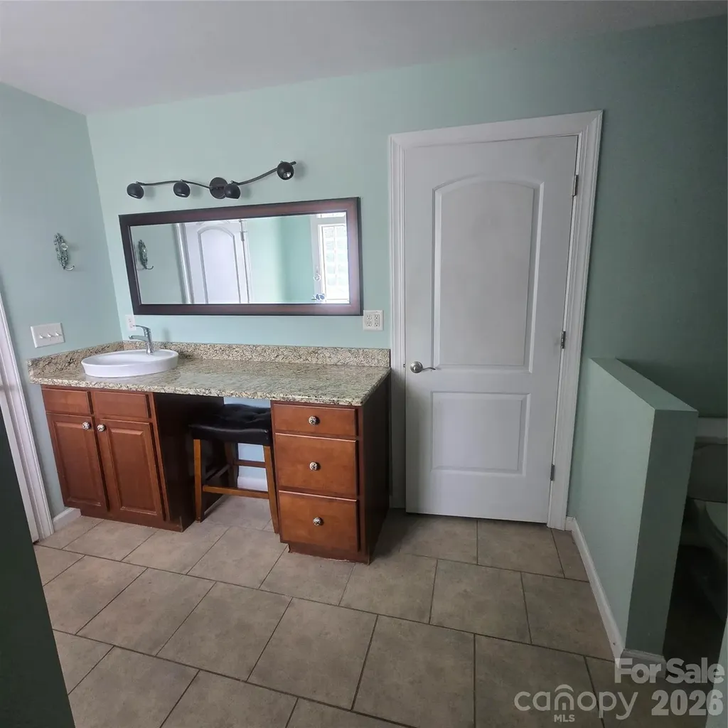 3972 S Nc Hwy 127 Highway Hickory NC 28602