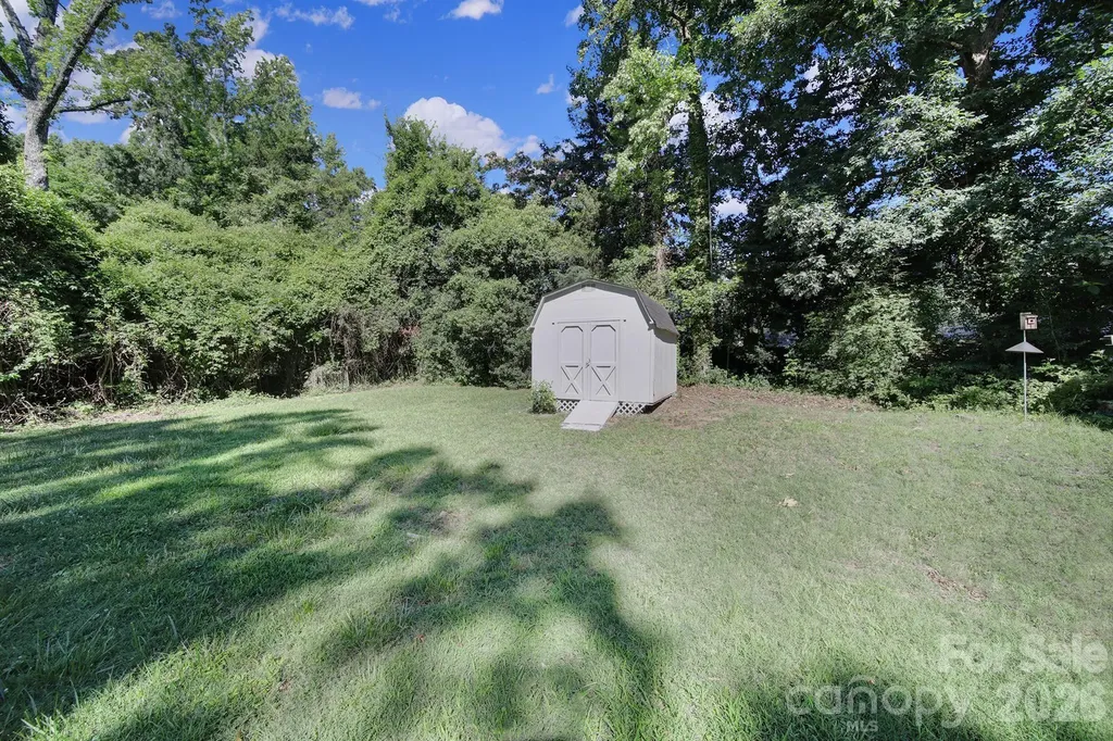1801 Dallas Avenue Charlotte NC 28205
