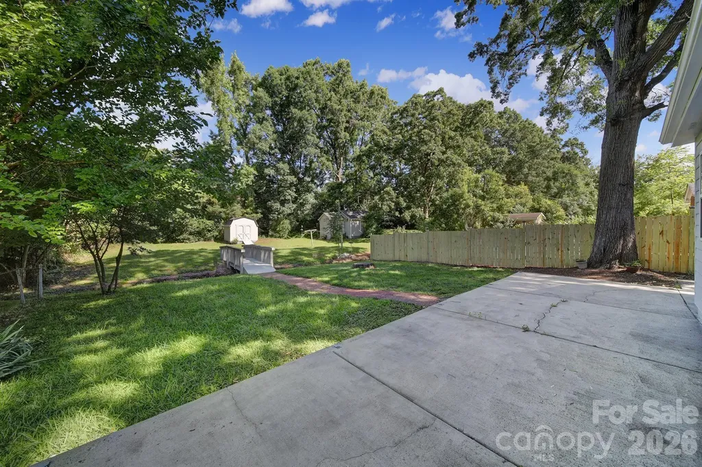 1801 Dallas Avenue Charlotte NC 28205